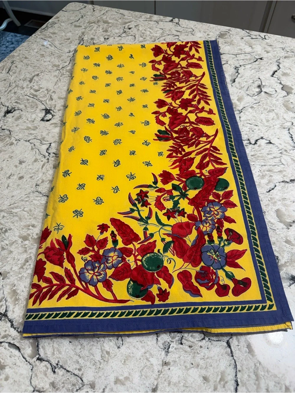 Williams Sonoma Vintage Provence Cotton Tablecloth Yellow Floral 54 x 54 Square